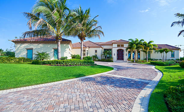 Best Driveway Paving Contractor  in West Richland, WA